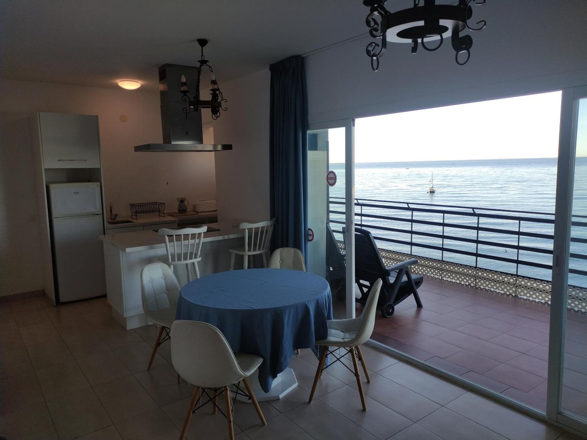 Apartment In Marbella First Line Beach Apto 4-6 Exterior photo